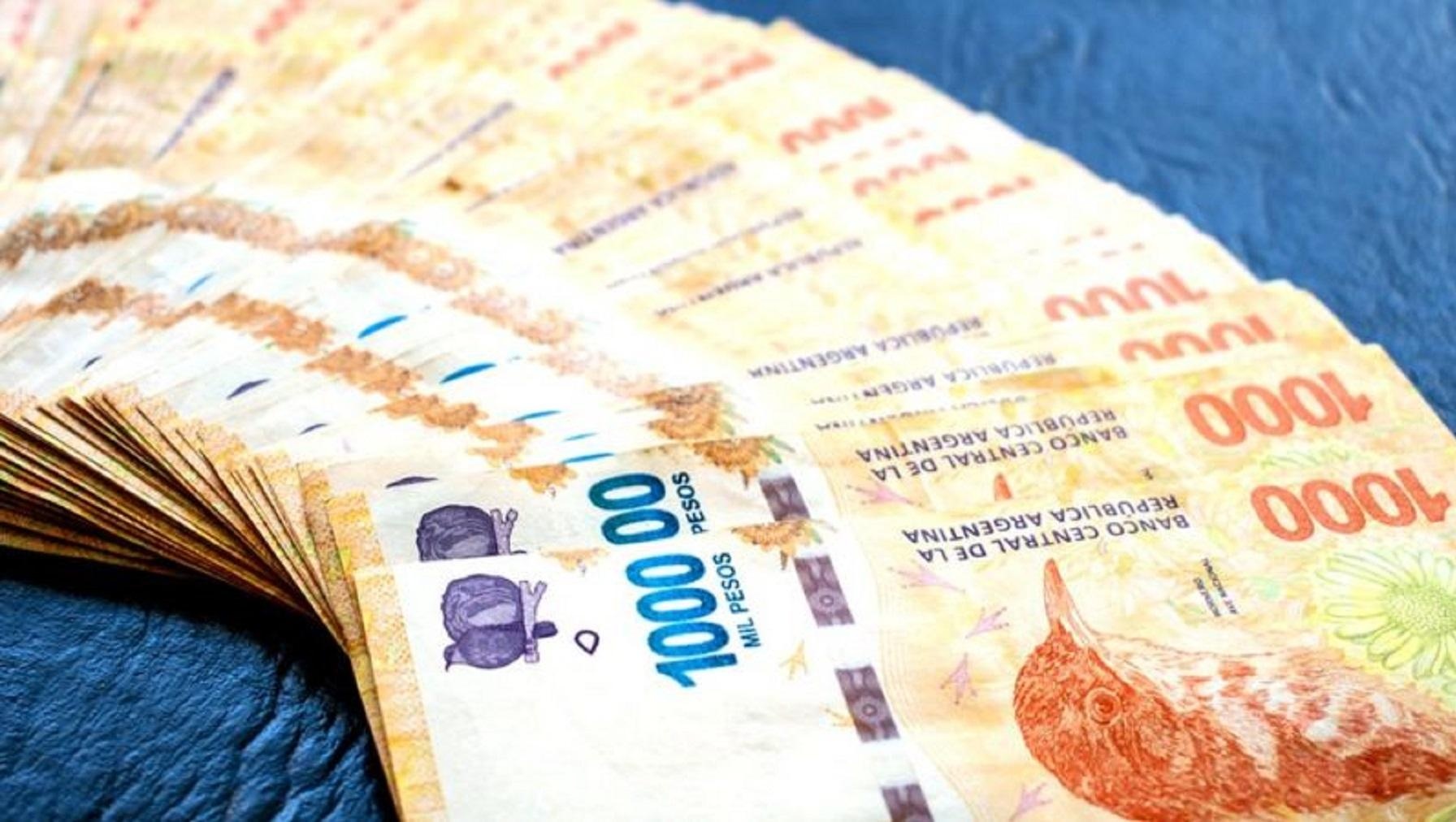 Brújula mal calibrada en Economía: El Tesoro lanza una «canasta desesperada» de bonos para evitar el default técnico